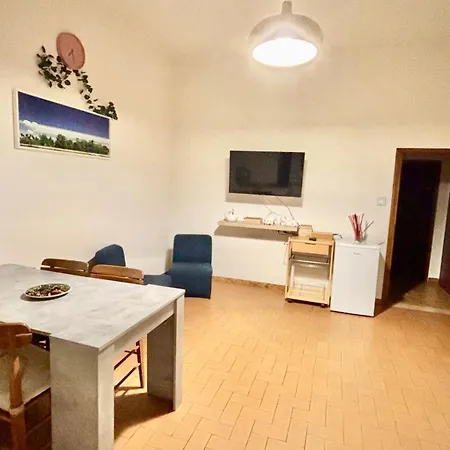 Appartamento Camere Vacanze Debora דירה פורטה טרמה